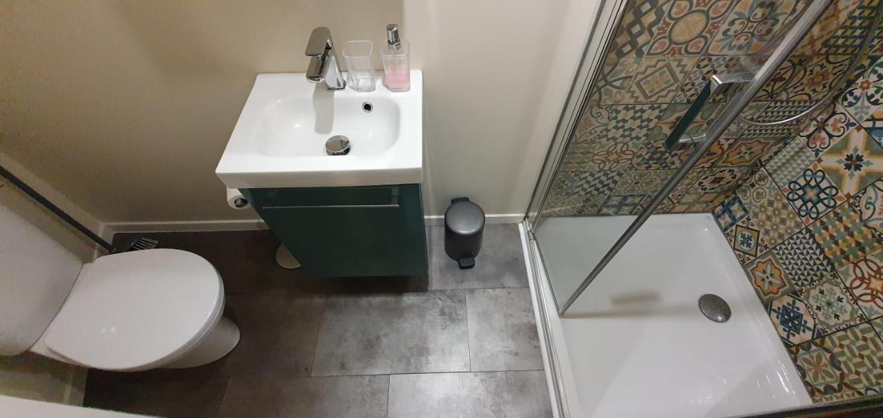 Appartement Studio Chanoine Quimper Esterno foto